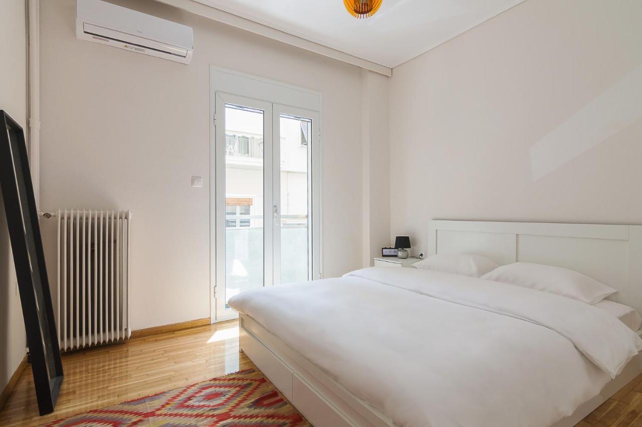 אתונה A Modern 2-Bedroom Apartment Near Areios Pagos מראה חיצוני תמונה